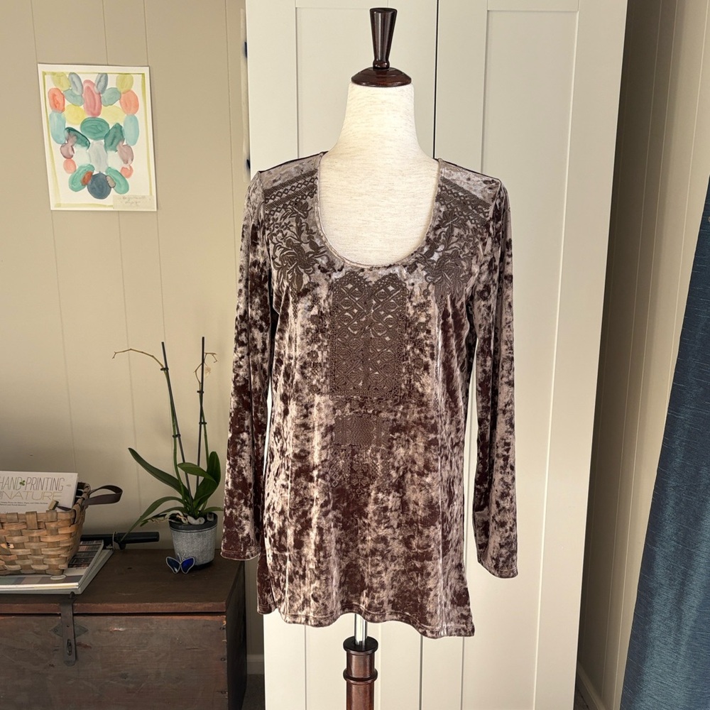 Tribal Elegant Velvet Long Sleeve Top Gorgeous Embroidery Details Sz S EUC!